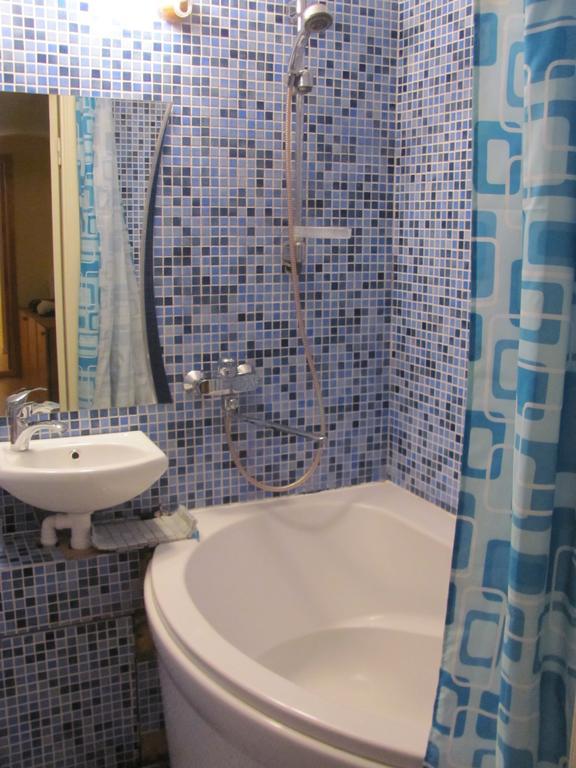 Economy Baltics Apartments - Liivamaee Tallinn Bilik gambar